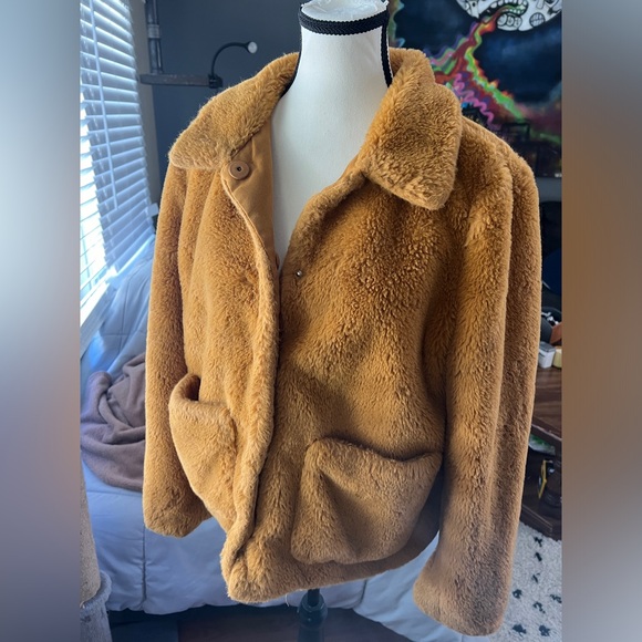 Divided Mustard Yellow Teddy Bear Coat - Picture 2 of 10
